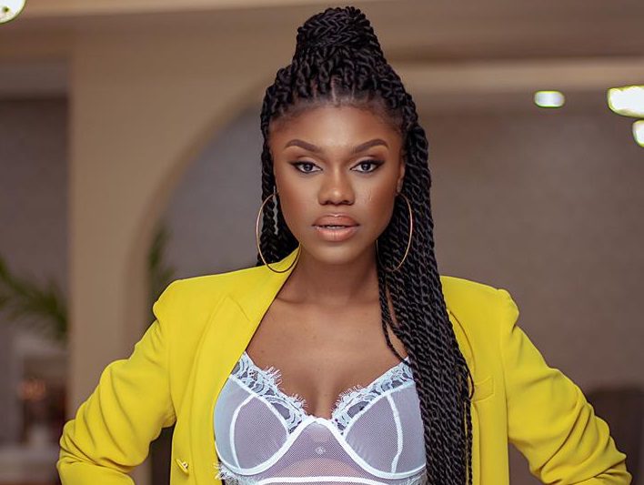 VIDEO: Another Ghanaian Prophet Reveals how Becca will Die. VIDEO: Another Ghanaian Prophet Reveals how Becca will Die.