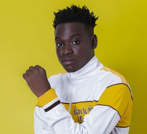 Koo Ntakra – Hustle (Prod. by Qhola Beatz) Koo Ntakra – Hustle (Prod. by Qhola Beatz)