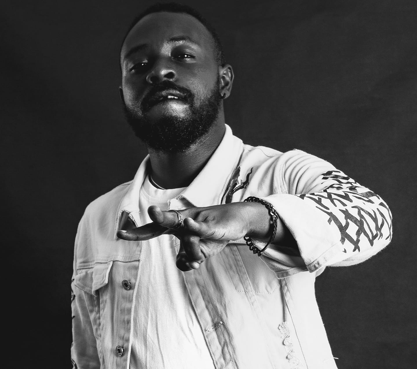 Kwame Yogot – Zaazu Freestyle Kwame Yogot – Zaazu Freestyle