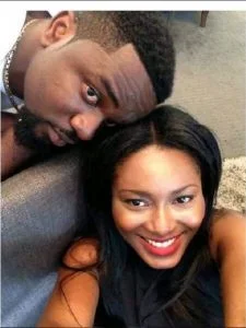 DemY8RKWsAATcLg-225x300 Sarkodie To Marry Longtime-Girlfriend Tracy In July 2018