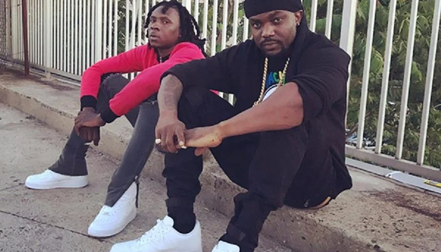 R2BEES SIGN DEAL WITH UNIVERSAL MUSIC GROUP