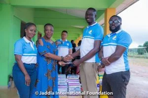38403346_2150688965206921_5769240886508519424_o-300x200 Photos: Jaddia Foundation donates to Mothers Care Orphanage home in Agona Swedru