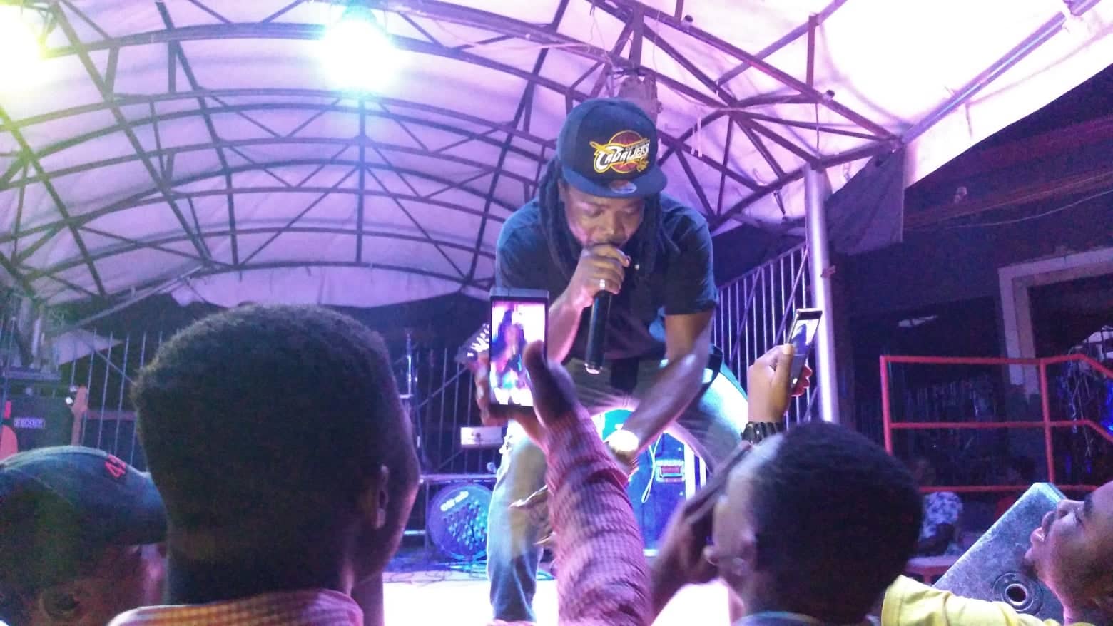 VIDEO; kahpun Performs Ntuii @ Ortortor Perry and Friends