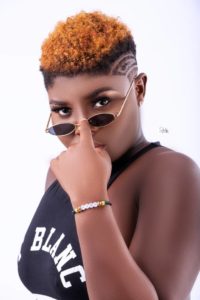 0e8cc9ef-9874-4290-8c3d-9fedd6f9a47e-200x300 Female artiste to topple Wendy Shay, Becca, Fantana drops new music.