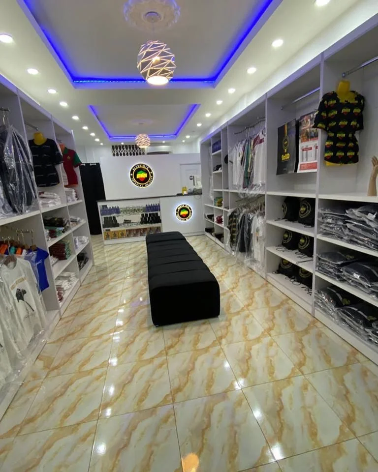9406626D-E35E-49AB-92C4-44D79B4C933A PHOTOS: Stonebwoy Finally Opens The BHiM Shop Today!