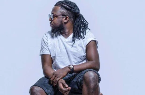 Guru – Afro Rock Ft. Kankam