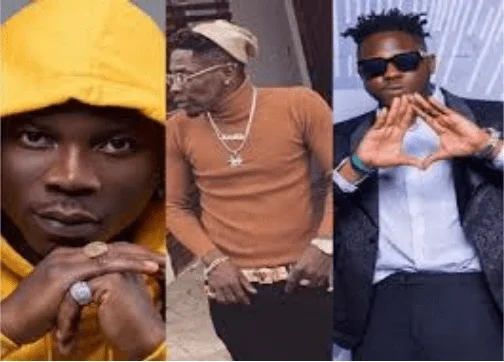 Watch Medikal and Stonebwoy’s funny reaction to Shatta Wale’s new video Watch Medikal and Stonebwoy’s funny reaction to Shatta Wale’s new video