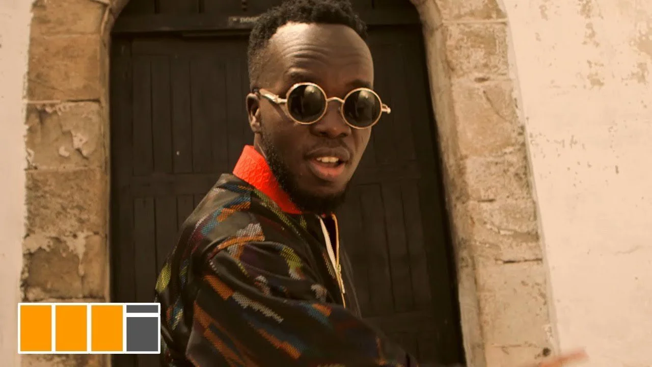 Official Video: Akwaboah – Sanbra (Time To Return) Official Video: Akwaboah – Sanbra (Time To Return)