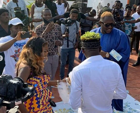 sark-n-wife-6 Fella Makafui Announces Date For White Wedding, Declares BBNaija’s Tacha As Brides Maid