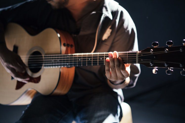 Why Students Should Take A Music Course
