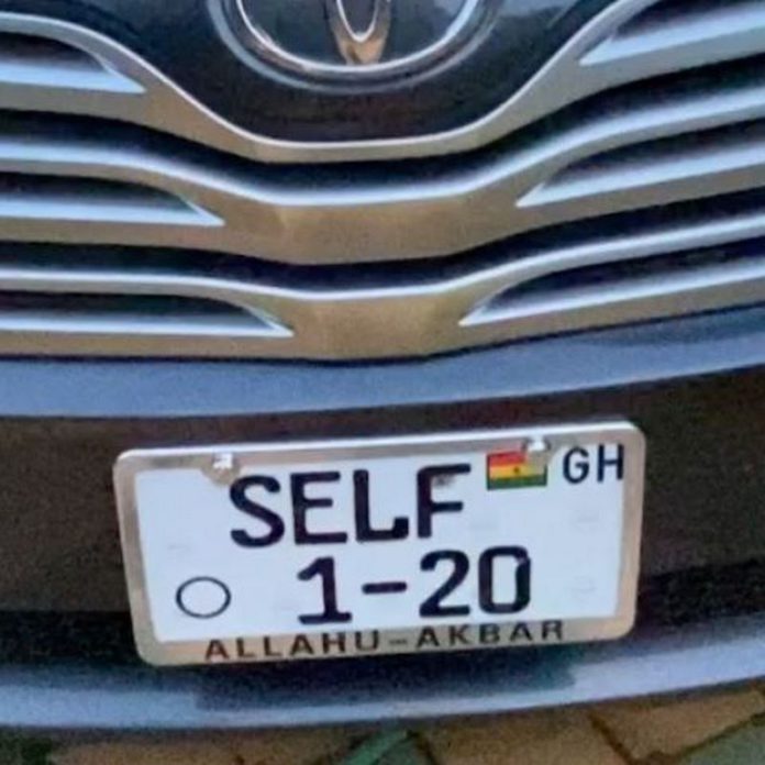 Addi Self flaunts powerful car after Shatta Wale seizes car from Joint 77 (Video)