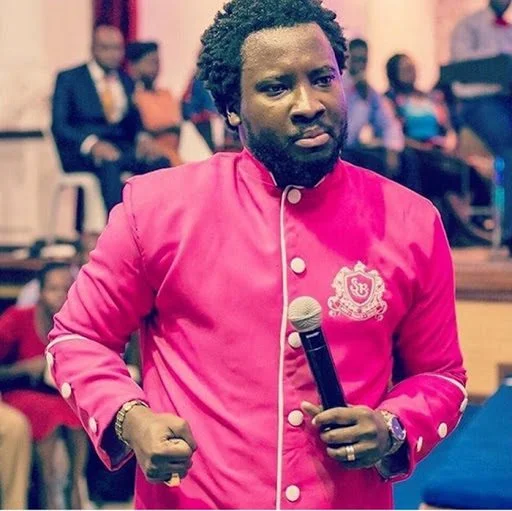 Video: Sonnie Badu reportedly resurrects girl who was declared dead by Doctors Video: Sonnie Badu reportedly resurrects girl who was declared dead by Doctors