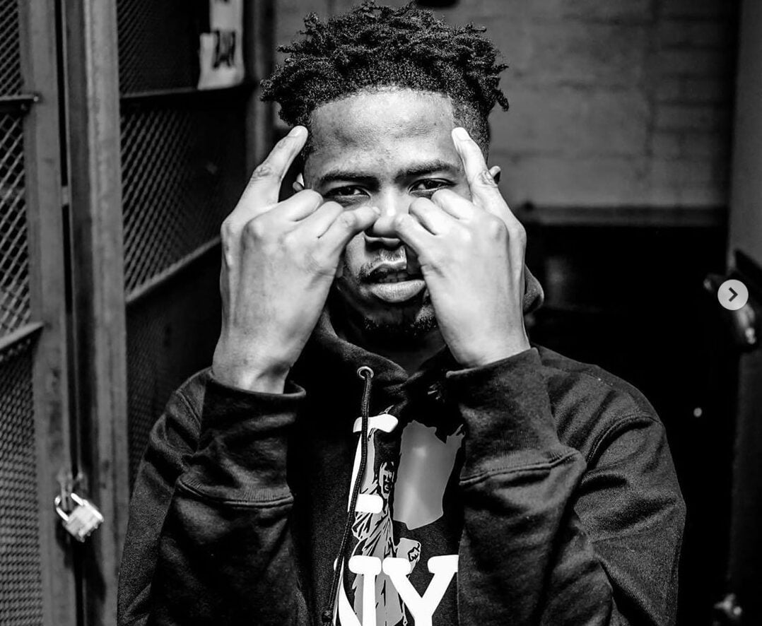 Kwesi Arthur – John Wick Freestyle