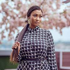Mona 4Reall – Hit Ft Stonebwoy (Prod By Streetbeatz)