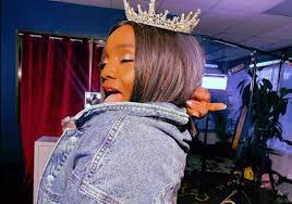 Simi – Woman