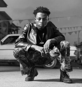 Kweku-Flick-Happy-Day-www-aacehypez-net_-mp3-image-281x300 Kweku Flick – Happy Day (Prod. by Apya)