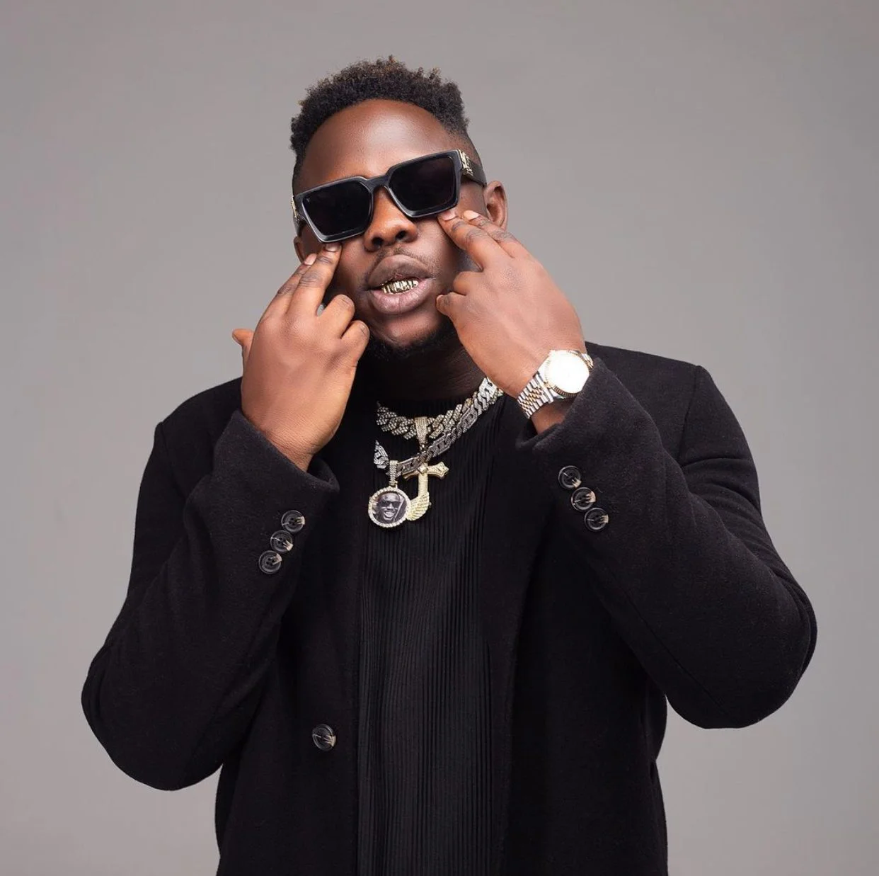 Medikal – No Service Freestyle Medikal – No Service Freestyle