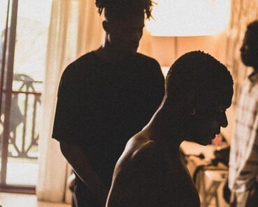Kwesi Arthur – Airplay Ft Wizkid