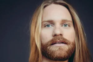 Sam-Ryder-300x201 Who Is Sam Ryder Singer? Wiki, Age, Songs, Album, Instagram, Net Worth, Tour