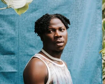 Stonebwoy – Last Station Ft Tekno