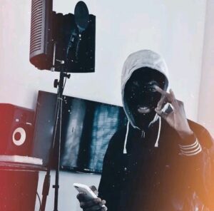 Skyface-SDW-E28093-Super-Demon-Freestyle-AaceHypez-net_-mp3-image-300x296 Skyface SDW – Super Demon Freestyle