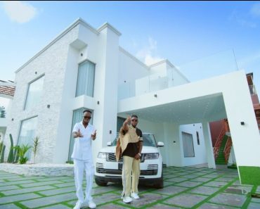Akwaboah – Picture Video Ft Medikal Akwaboah – Picture Video Ft Medikal