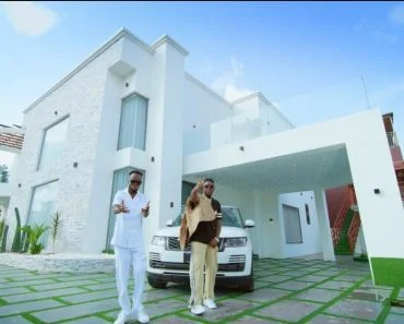 Akwaboah – Picture Video Ft Medikal