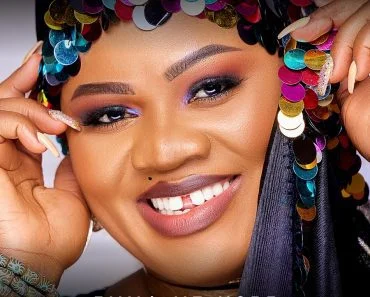 Obaapa Christy – Emma Me Nsre (MP3 & Video)