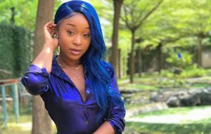 Afia-Odo-1-1-300x191 Efia Odo – Roll Over