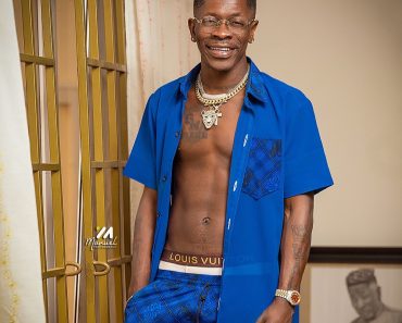 Shatta Wale – We Deh Inside