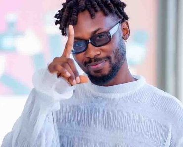 Kirani Ayat – Woman Kirani Ayat – Woman