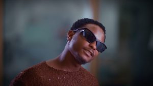 maxresdefault-1-1-300x169 Kelvyn Boy – Be Like That Video
