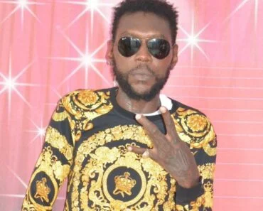 Vybz Kartel – Perfect Summer Vybz Kartel – Perfect Summer