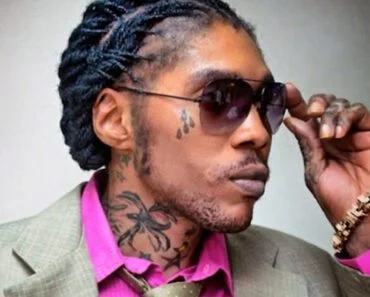Vybz Kartel – Pon Di Pole Ft JonFX