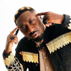 Amerado-Switch-Freestyle-AaceHypez-net_-mp3-image-300x300 Amerado – Switch Freestyle